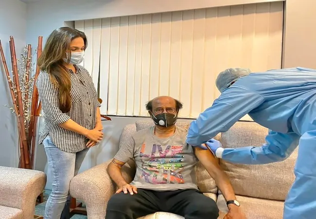 ACTOR RAJINIKANTH TAKE HAD CORONAVIRUS VACCINATED 